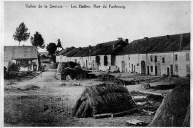 34.relief-haute-B-lorraine-belge-village-rue