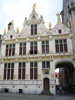 16e-siecle-architecture-bruges-ancien-greffe-civil