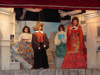 personnalites-folklore-bruxellois-theatre-marionettes-Toone