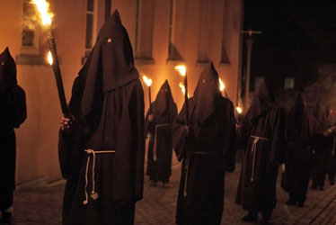 processions-penitents-noirs-lessines