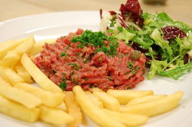 plats-typiques-filet-americain